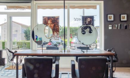 Elegance coiffure  : Barbier à Saint-Maurice-l'Exil