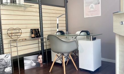 Delphine Institut : Manucure à Libourne
