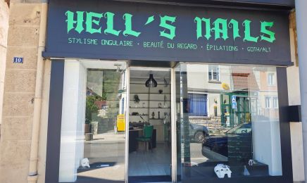 Hell’s Nails : Institut de beauté à Pont-de-Roide 