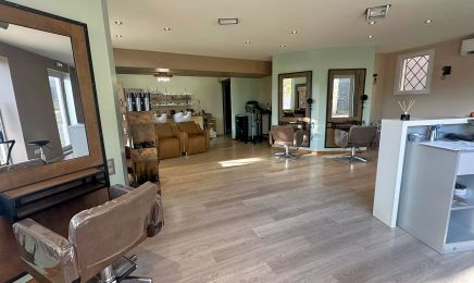 Les reflets du Sud : Coiffeur à Sainte-Bazeille