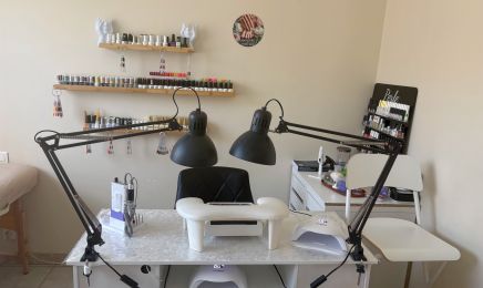 Maria Head Spa & Nail Art : Coiffeur à Tosse