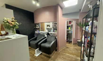 Atelier SG : Coiffeur à Bais