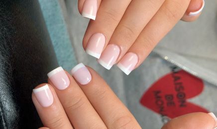 Des cils aux bouts des ongles  : Manucure à TOULOUGES