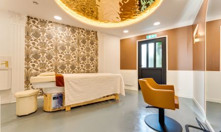 Maison Versailles : Coiffeur à Nantes