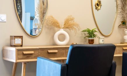 Mon Petit Salon : Coiffeur à Rochetoirin
