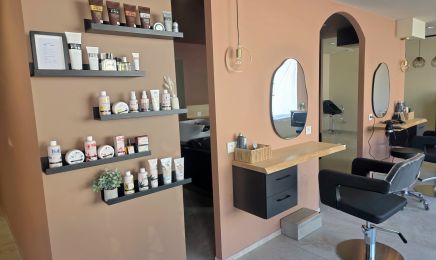 Univhair : Coiffeur à Longeau-Percey