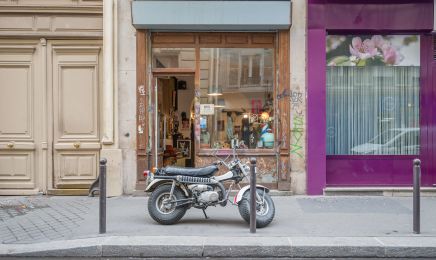 Into the wig  : Coiffeur à Paris