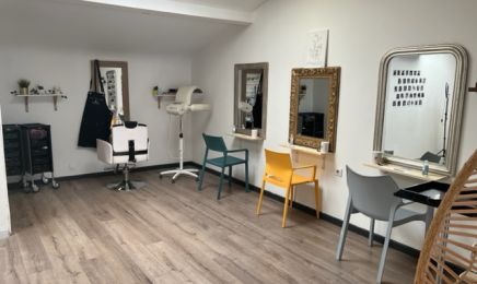 MAISON JUNAÏA : Coiffeur à Esvres