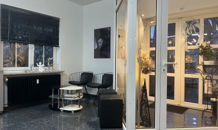 Haar Trend Hirt: Kosmetikstudio in Gottmadingen