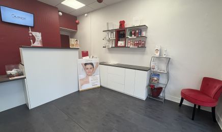 Harmonie Institut de Beauté : Manucure à Tours