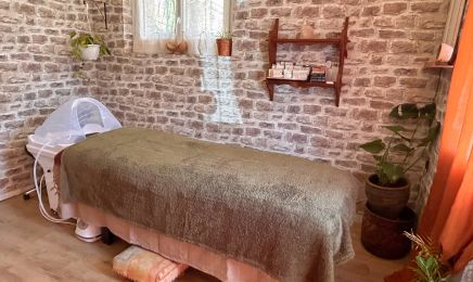 Carole Racines Sacrées : Head spa et Belly révolution : Coiffeur à Arcenant