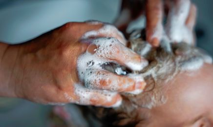 Christine‘s Hairline: Friseur in Krottelbach