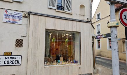 Vellyana Institut : Manucure à Villecresnes