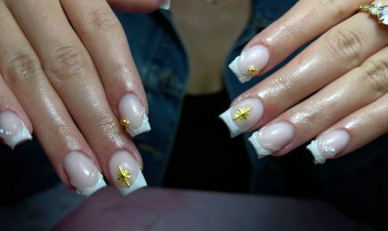 Nails By Nel  : Manucure à Saint-Étienne