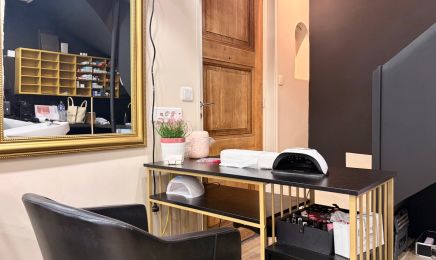 Laura S Esthéticienne - Prothésiste Ongulaire : Institut de beauté à Nice