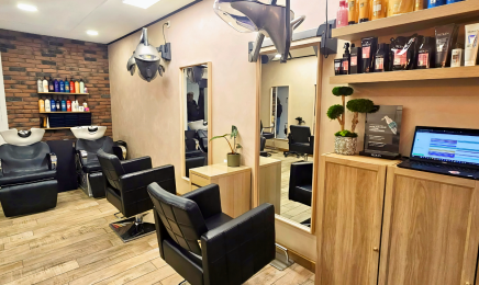 NOUÉ Artisan Coiffeur (Anciennement Les Coiffeurs CY)  : Coiffeur à Démouville 