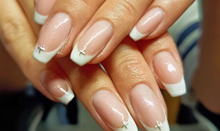 Nails by Wenea : Institut de beauté à Fréjus