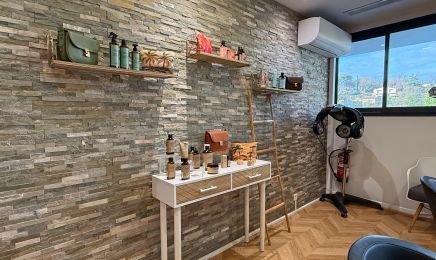 Le Fauteuil By Shirley : Coiffeur à Mougins