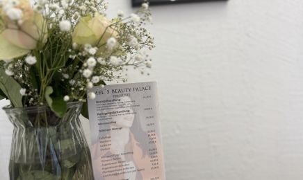 Mel's Beauty Palace : Kosmetikstudio in Oberhausen