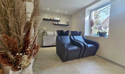 Maison Lolycia : Manucure à Vineuil-Saint-Firmin