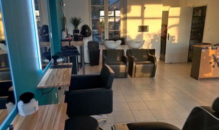 MD Coiff' : Coiffeur à Pleugueneuc