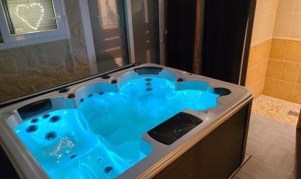 Antik Spa : Institut de beauté à Le Neubourg