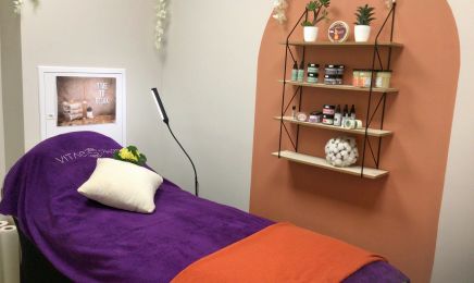 Lui Coiffeur Homme Barbier & Institut - Fréjus Tassigny : Manucure à Fréjus