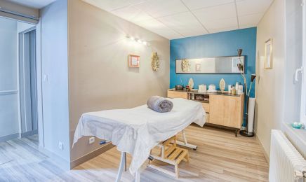 Belle Ô Naturel : Manucure à Amfreville-la-Mi-Voie