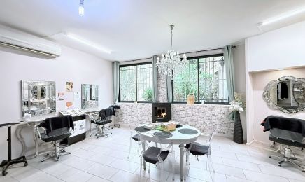 1 Instant Pour Soi by Le Salon de Juliette : Coiffeur à Béziers