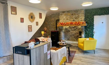 Charlène Coiffure  : Coiffeur à Coutances