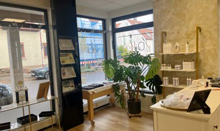 LoMa Beauty - Kosmetikstudio und Academy: Kosmetikstudio in Asperg