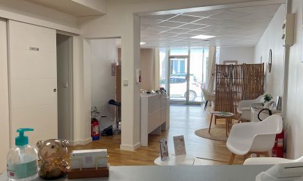 RMS beauty : Manucure à Châlons-en-Champagne