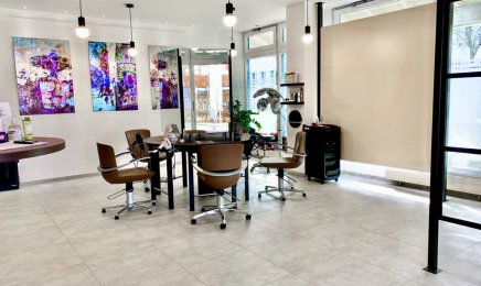 Haarstudio T13 by Alev: Friseur in Grasbrunn