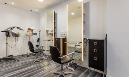 COLIN VAUTIER Coiffeur - Cherbourg-en-Cotentin : Manucure à La Glacerie