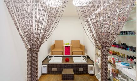 Amour Fou - Spa de Beauté, Parfumerie, Coiffeur by Ulla Huprich: Kosmetikstudio in München