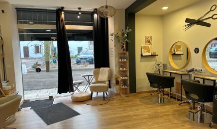 Iris Factory : Coiffeur à Urt