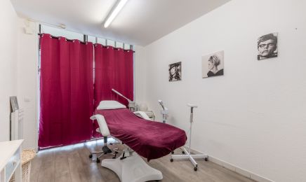 Atelier Beauté - Graffic Nails : Manucure à Nogent-le-Roi