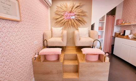 A FAVORITE BEAUTY : Manucure à Gassin