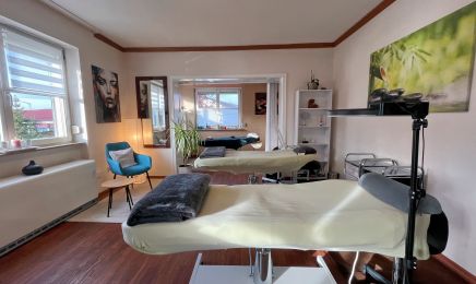 Lashes by Lena : Kosmetikstudio in Geldersheim