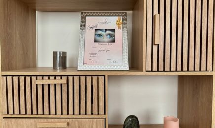 AUX PETITS SOINS - LISSAGE  - CRYOTHÉRAPIE CAPILLAIRE : Coiffeur à Blainville-sur-Orne