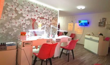 Nails and Beauty by Rut Lorenz: Kosmetikstudio in Rüdesheim am Rhein