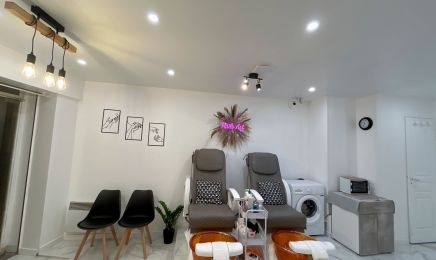 Q&Nails : Manucure à Paris