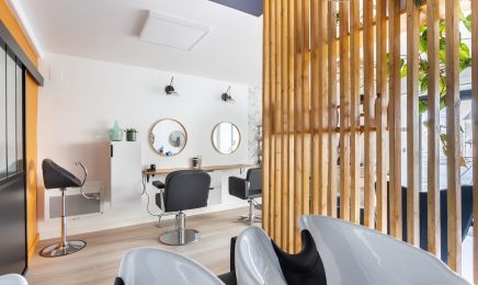 Boucle Zen - Balayage sur mesure & Trichologie Produit 100%🇫🇷 : Coiffeur à Bazouges Cré sur Loir