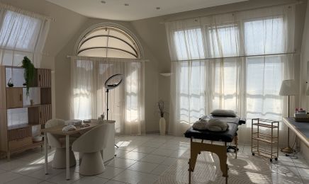 Elégance institut de Beauté : Manucure à Contrexéville