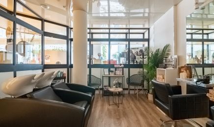 LE SALON BY JUSTINE  : Coiffeur à La Grande-Motte