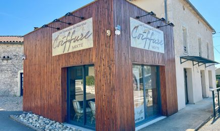 Nuances de Marine : Coiffeur à La Roquille