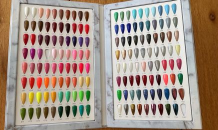 Iris Nails Colors : Coiffeur à Lavernose-Lacasse
