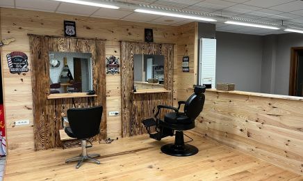 Chez Margaux Coiffeur & Barbier : Coiffeur à Rhinau
