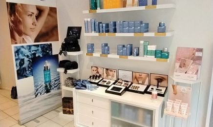 Institut Aquarella : Manucure à Moulins