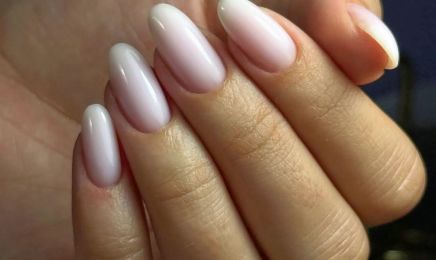 Pretty Little Nails : Manucure à Chelles